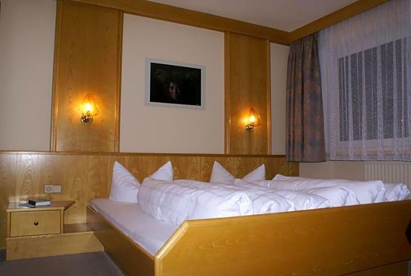 Gasthof Hirschen image
