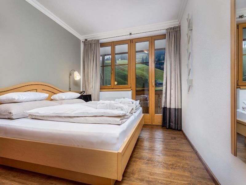 Almhof Appartments - Enzian image