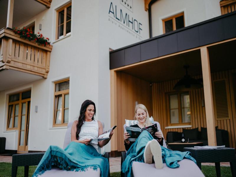 Almhof Appartments - Enzian image