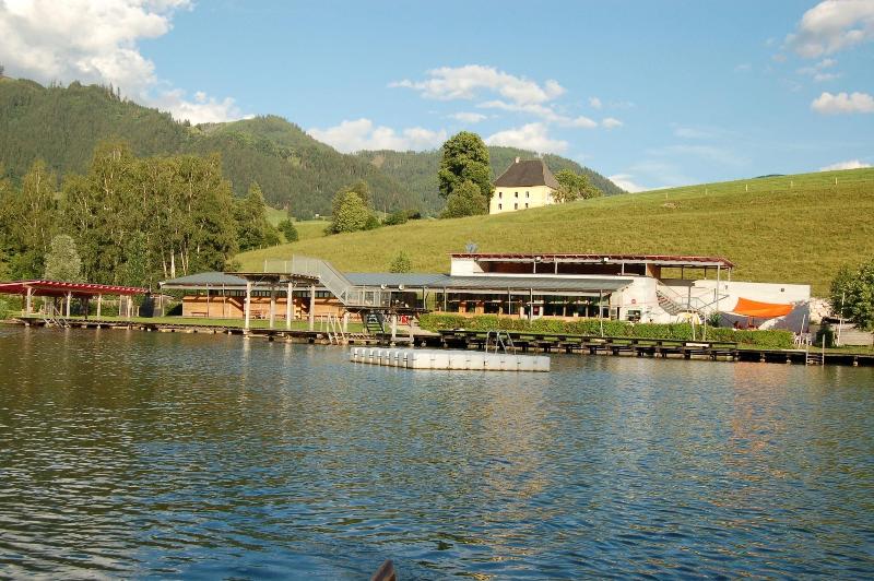Landhotel Gut Puttererseehof image