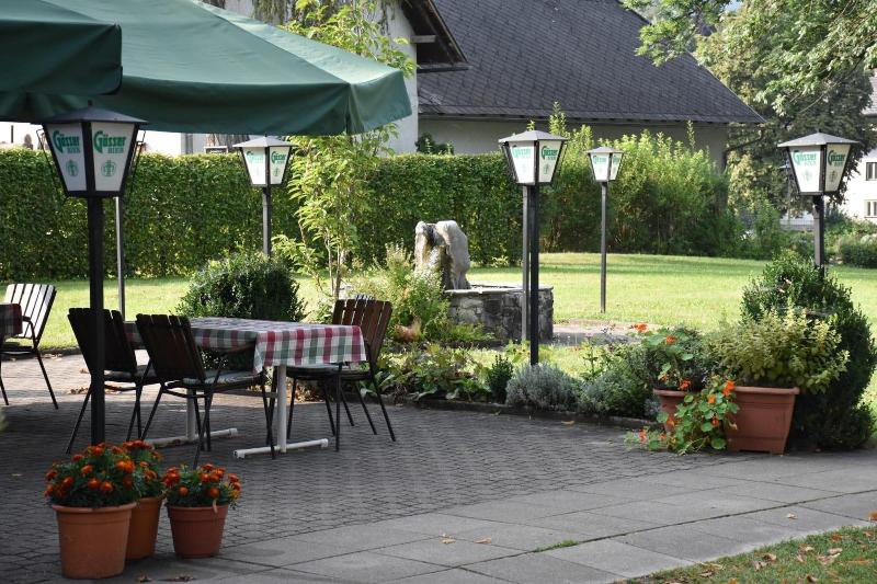 Landhotel Gut Puttererseehof image