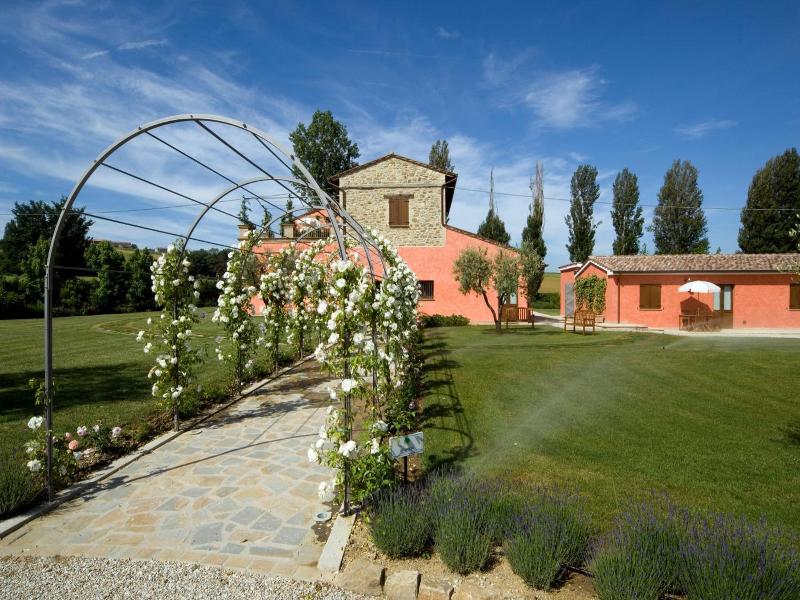 Casale Le Selvette image
