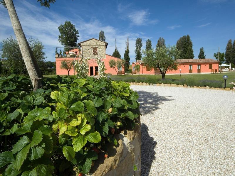 Casale Le Selvette image