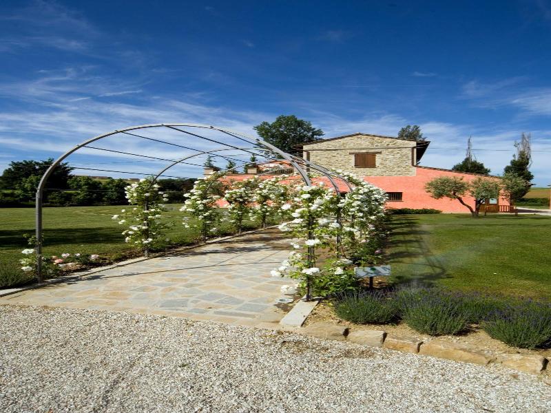 Casale Le Selvette image