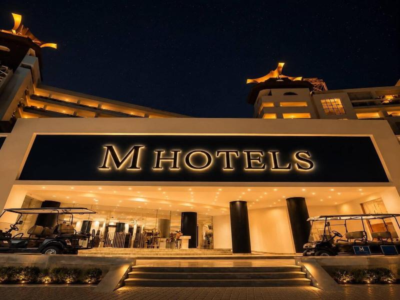 Porto Marina Resort And Spa image