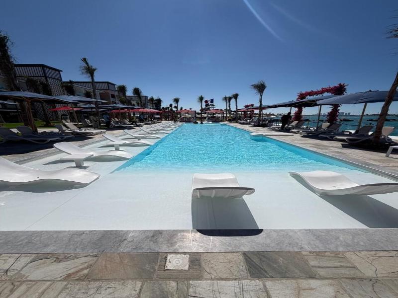 Porto Marina Resort And Spa image