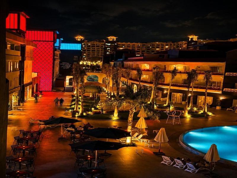 Porto Marina Resort And Spa image