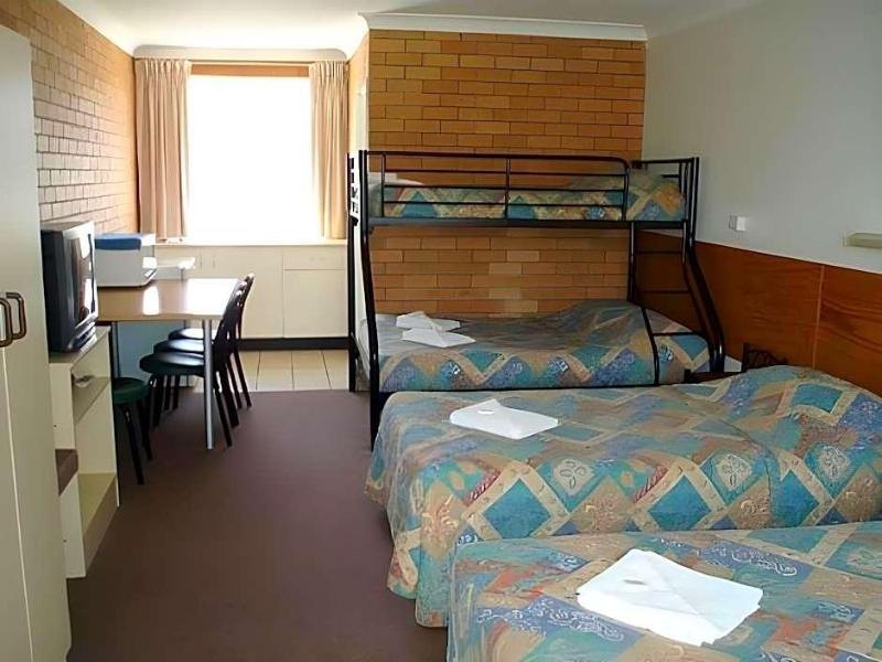 Park Drive Motel image 4