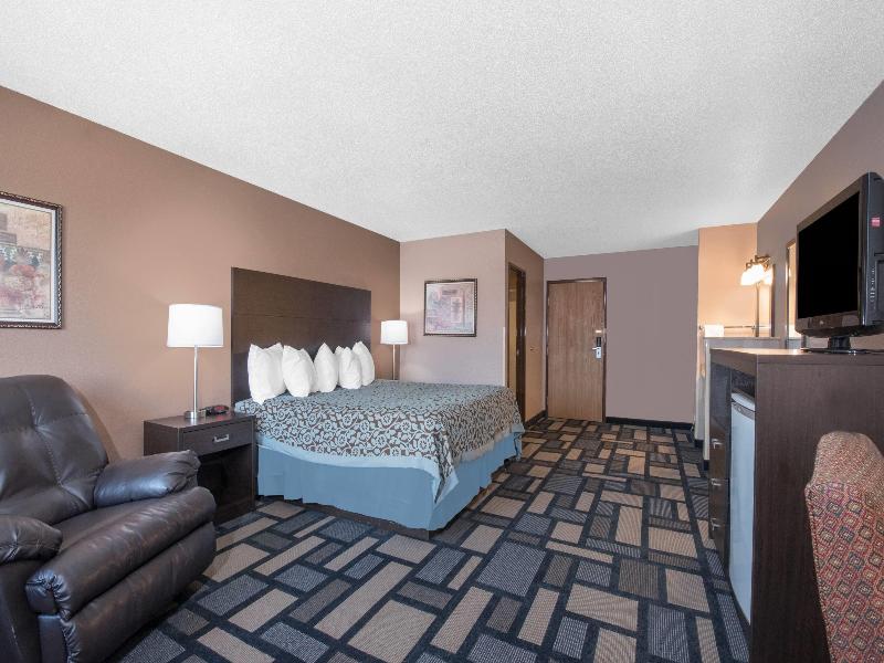 Days Inn by Wyndham Watertown image