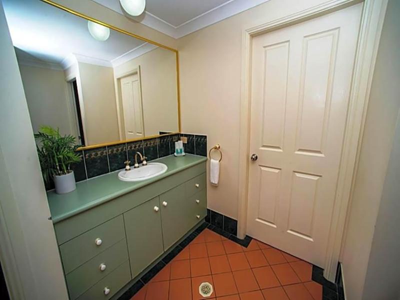 Beaches Serviced Apartments image