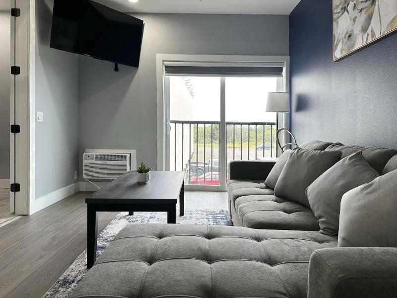MorningGlory Hotel, Resort & Suites image