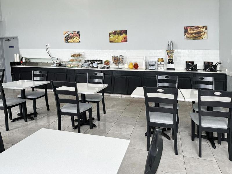 MorningGlory Hotel, Resort & Suites image
