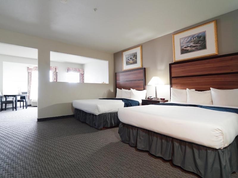 MorningGlory Hotel, Resort & Suites image