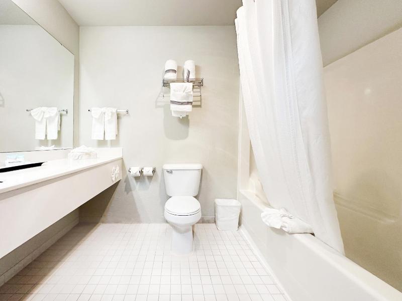 MorningGlory Hotel, Resort & Suites image