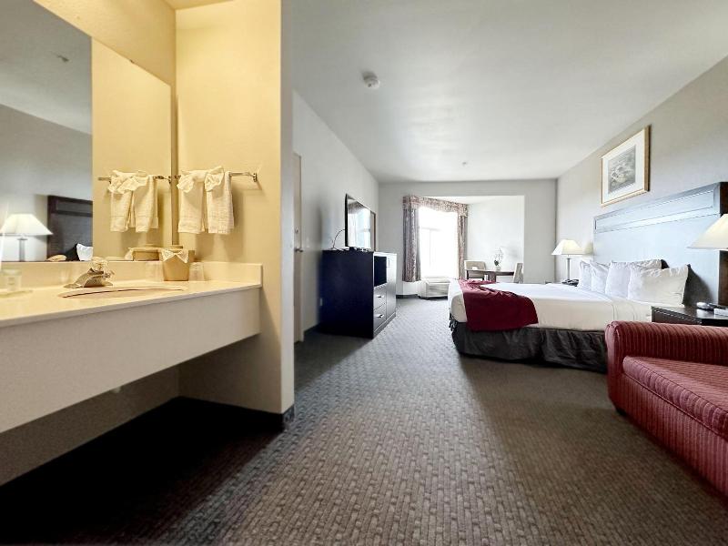 MorningGlory Hotel, Resort & Suites image
