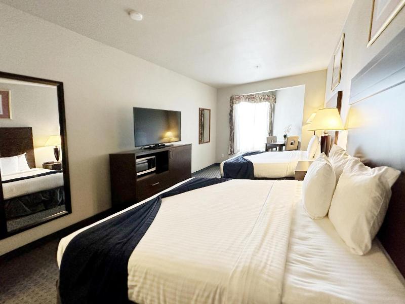 MorningGlory Hotel, Resort & Suites image