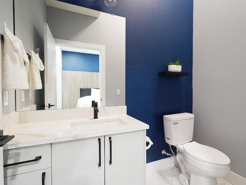 MorningGlory Hotel, Resort & Suites image