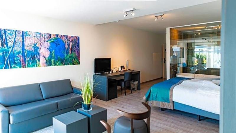 B&B Abalona image