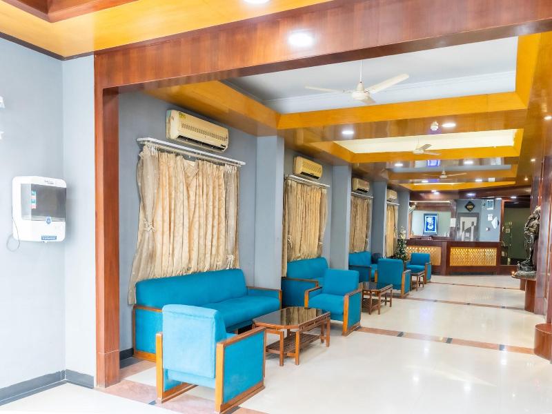 Oyo 16545 Hotel Kant image