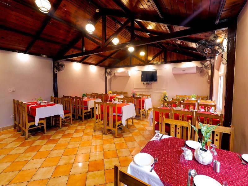 Oyo 16545 Hotel Kant image