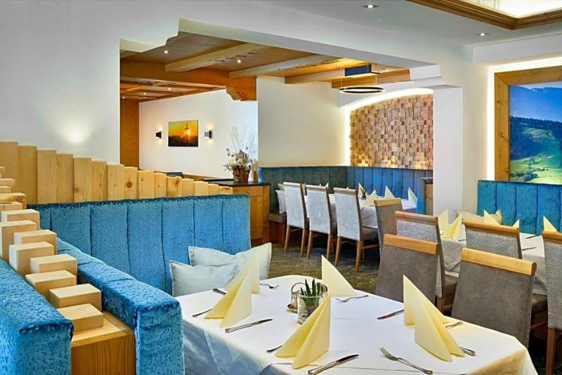 Hotel Platzl image