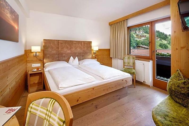 Hotel Platzl image