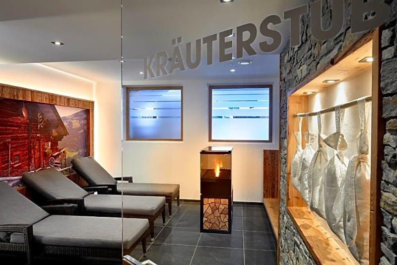 Hotel Platzl image