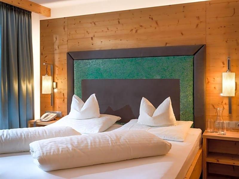 Hotel Platzl image