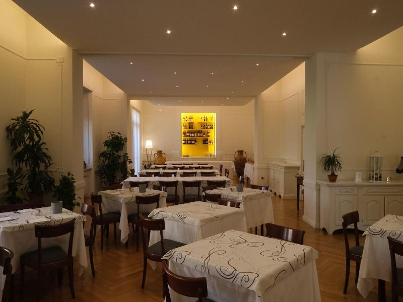 Moderno image