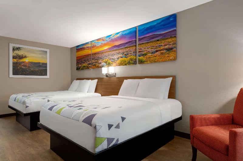 Days Inn by Wyndham Covington image