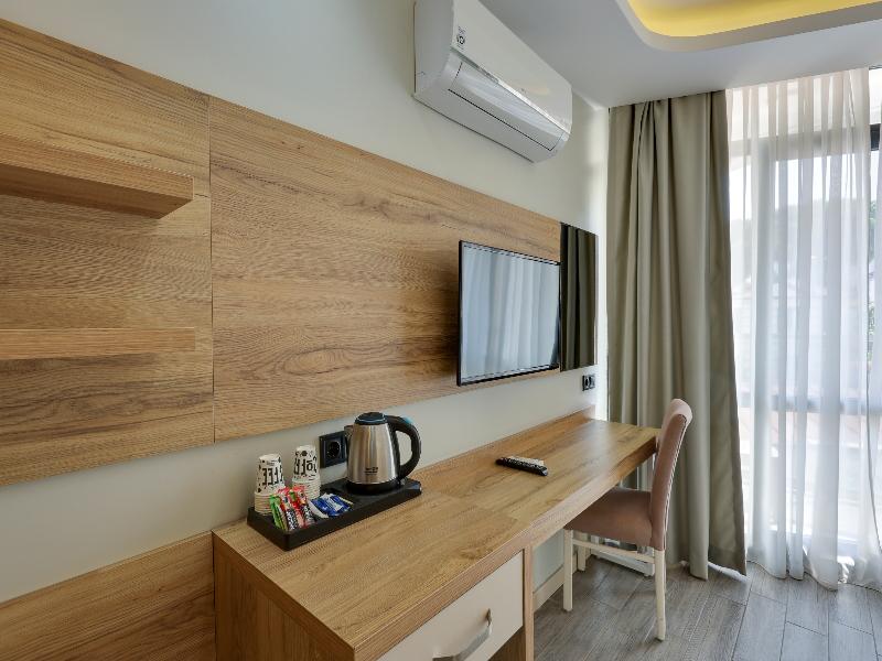 Martı Beach Hotel image