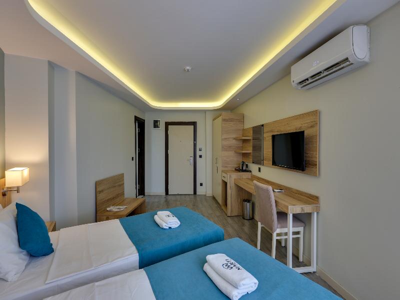 Martı Beach Hotel image