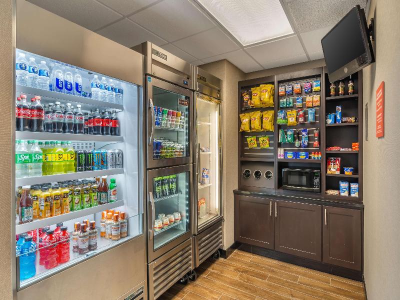Drury Inn & Suites Airport Atlanta image