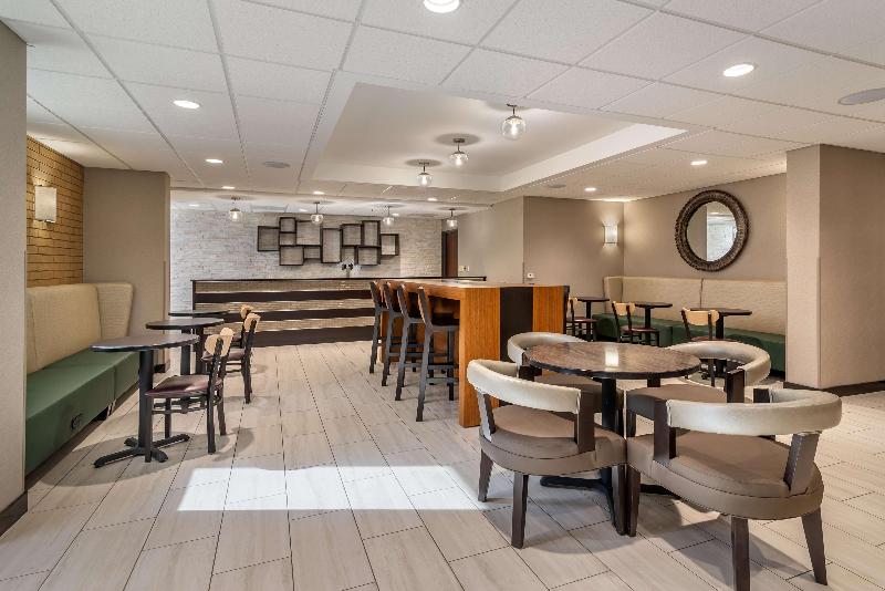 Drury Inn & Suites Airport Atlanta image
