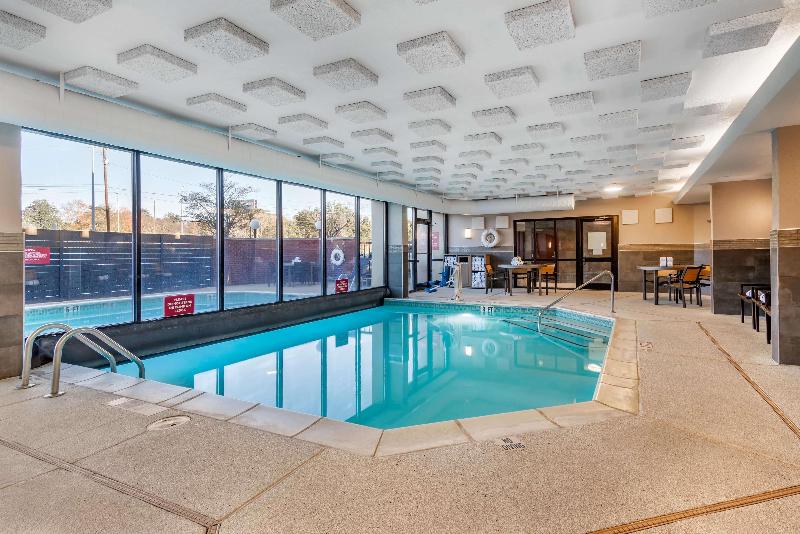 Drury Inn & Suites Airport Atlanta image