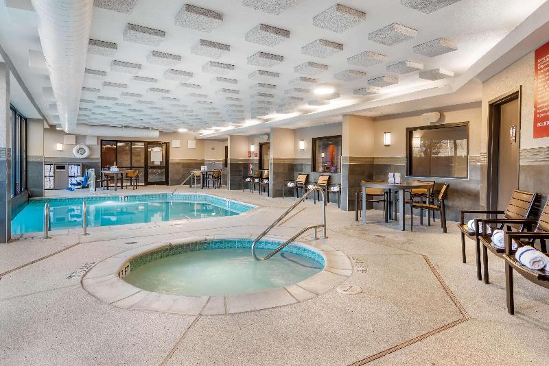 Drury Inn & Suites Airport Atlanta image