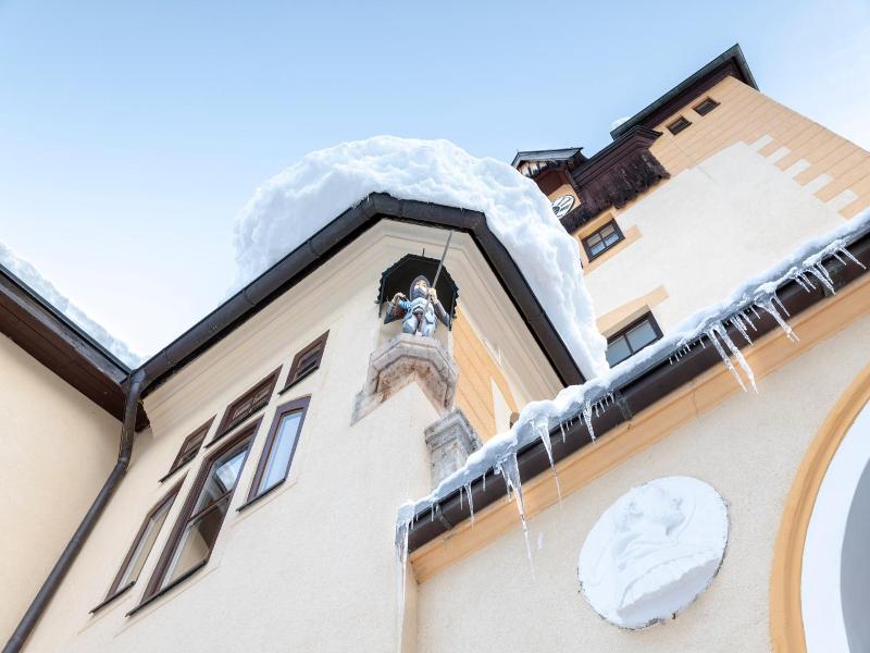 Schlosshotel Kassegg image