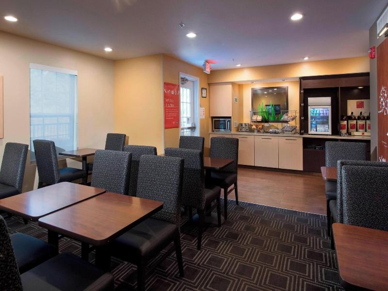 Towneplace Suites Alpharetta image
