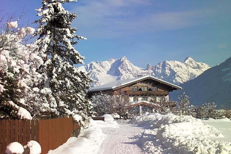 Hettlerhof image