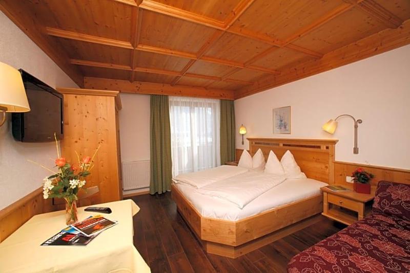 Hettlerhof image