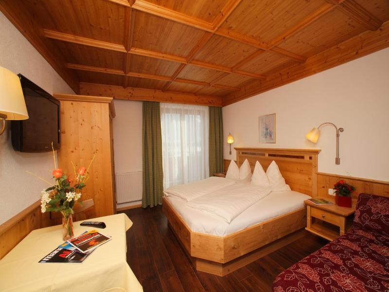 Hettlerhof image