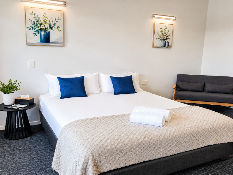 Lumina Motel Gladstone (Formerly Camelot Motel) image