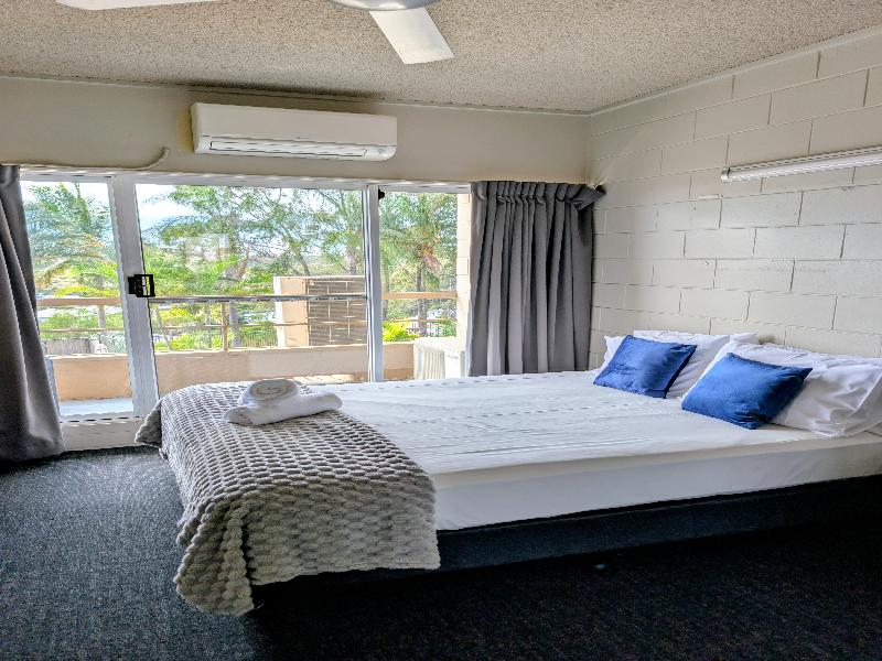 Lumina Motel Gladstone (Formerly Camelot Motel) image
