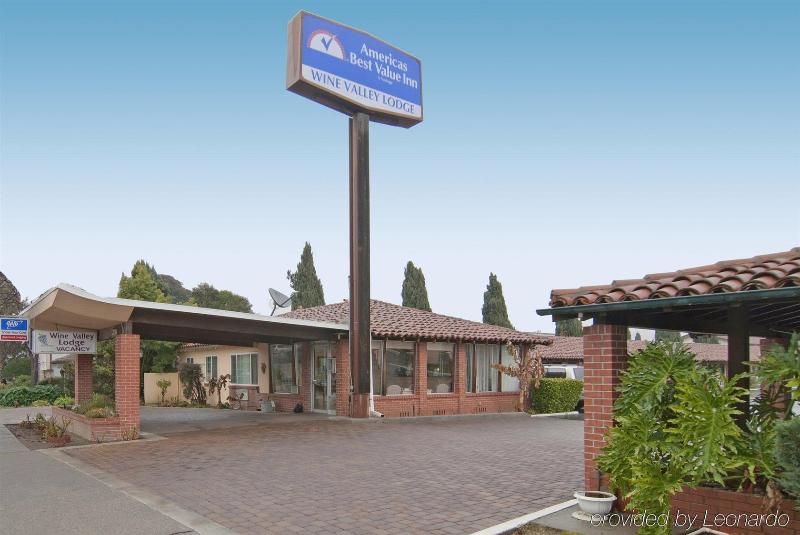 Wine Valley Lodge