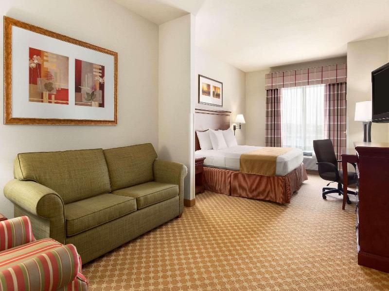 Country Inn & Suites by Radisson, Tifton, GA image