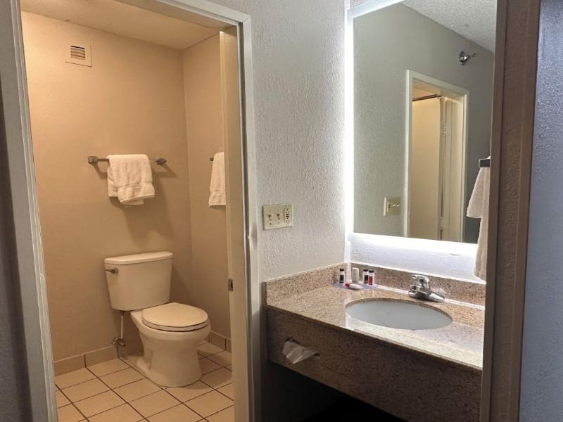 Super 8 by Wyndham Norcross/I-85 Atlanta image