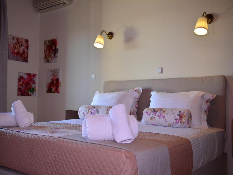 Villa Elianthos image