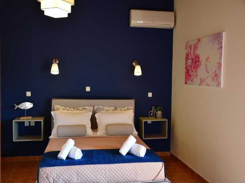 Villa Elianthos image