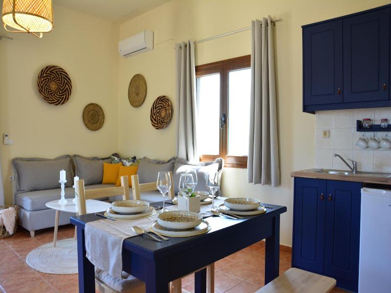 Villa Elianthos image