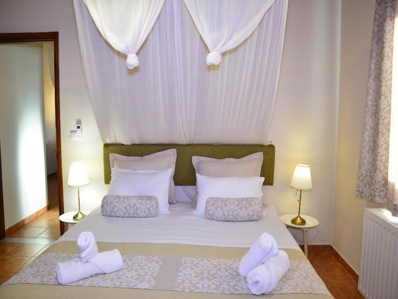 Villa Elianthos image